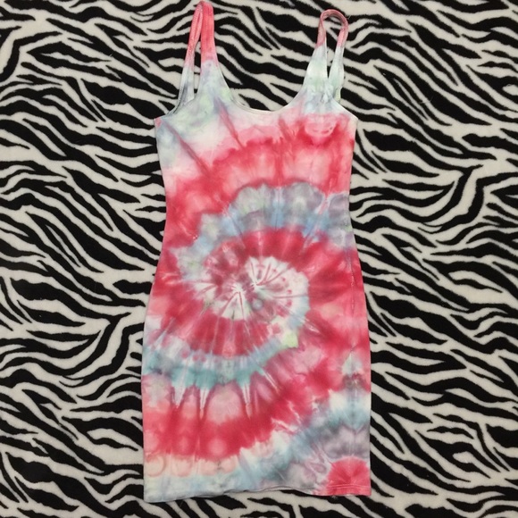 Tiedye dress by me - Picture 1 of 7